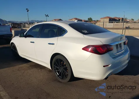 2015 Infiniti Q70 3.7 из США, поврежденный, VIN JN1BY1AP9FM541667